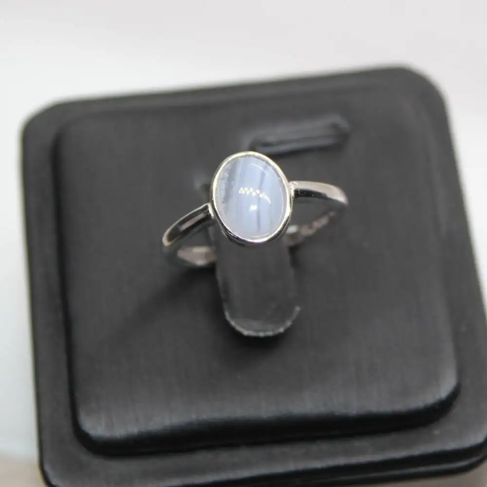1 кольцо Натуральный голубой кружевной агат, серебро 925 пробы, регулируемое кольцо размером около 7 * 9 мм, простой дизайн, отправка случайным образом