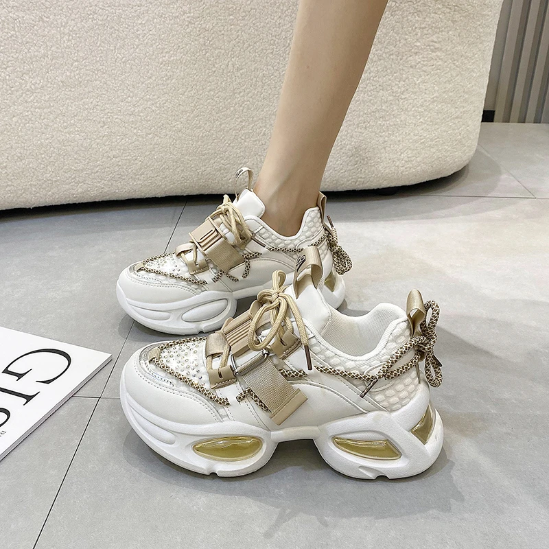 2023 Новые женские кроссовки на платформе, весенняя обувь с дышащей сеткой, повседневная обувь для папы, женская спортивная вулканизированная обувь, женские кроссовки