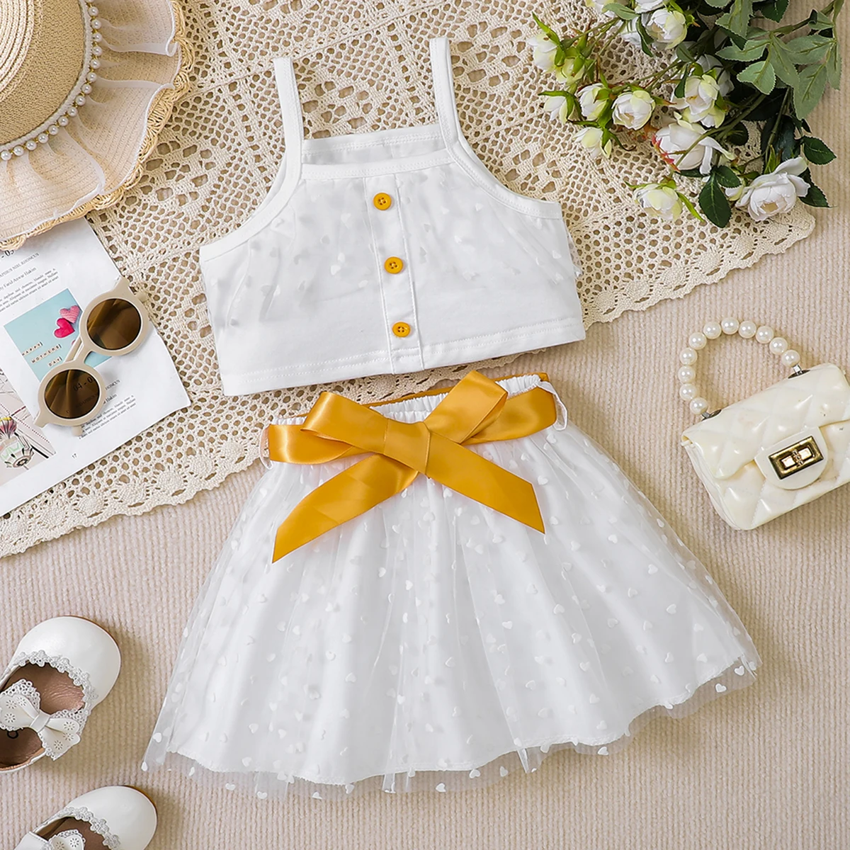 Комплект одежды из 2 предметов для девочек 4-7 лет, Белый Топ на бретелях на пуговицах + Сетчатая юбка с бантом, Летняя Модная Стильная Одежда для девочек, Праздничный наряд