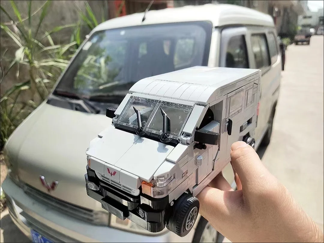 Строительные блоки модели инвентарного фургона, совместимые с детскими игрушками-кирпичиками 